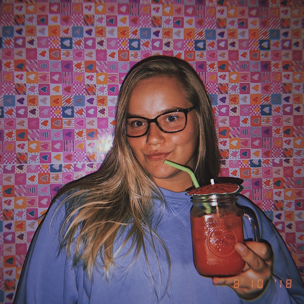 Meet your Posher, Emily